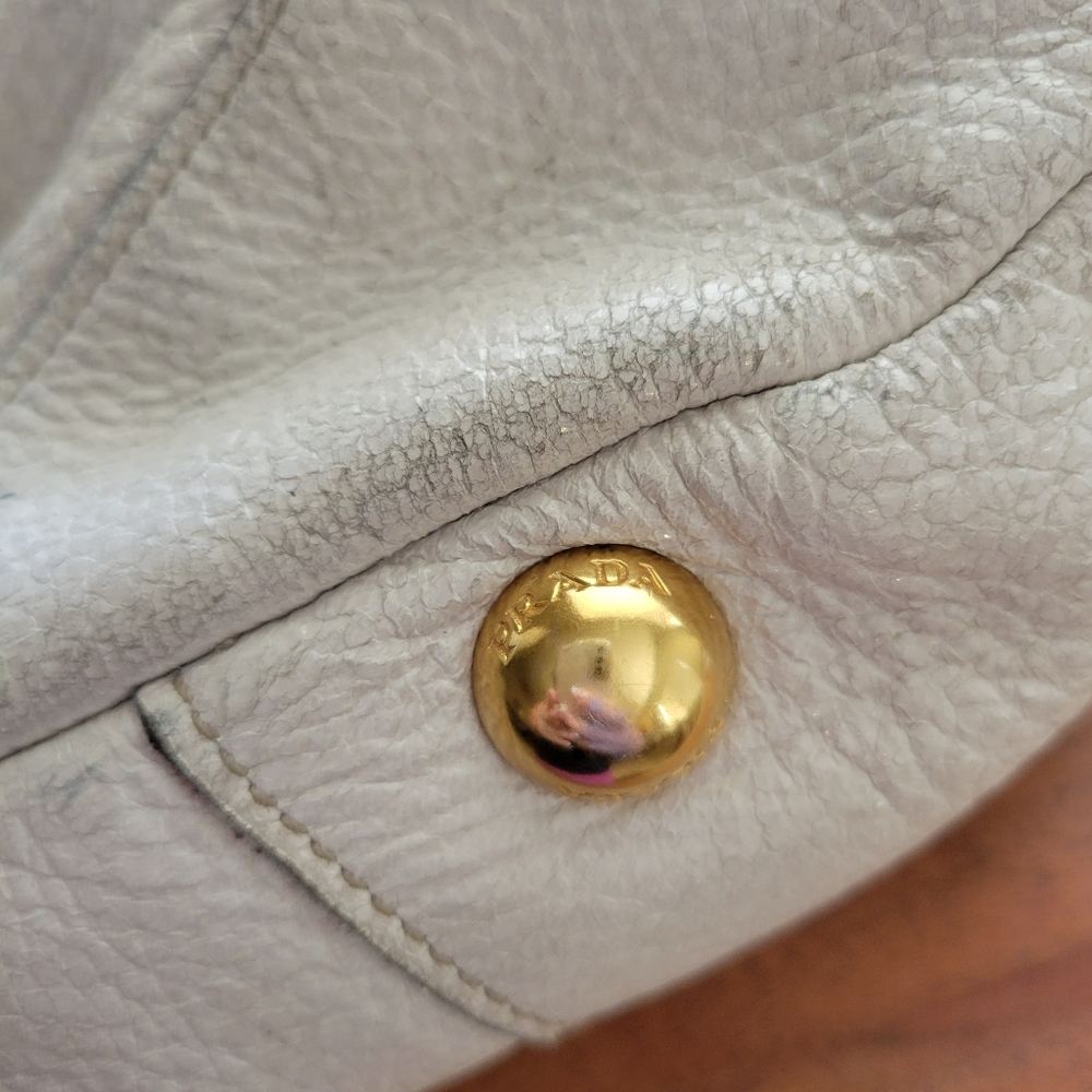 Prada | Authentic Hobo Leather Bag - Picture 11 of 16